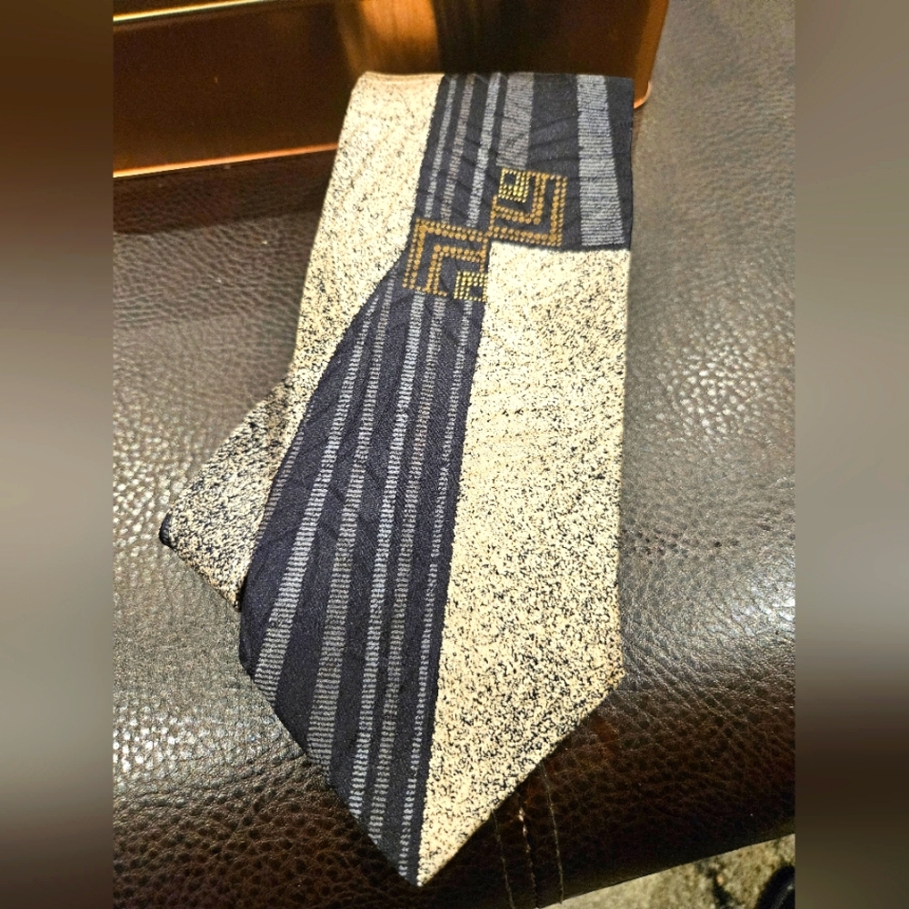 Conte di Milano 100% Silk Vintage Tie